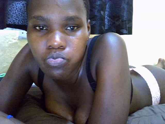 Sexxy-brianna webcam