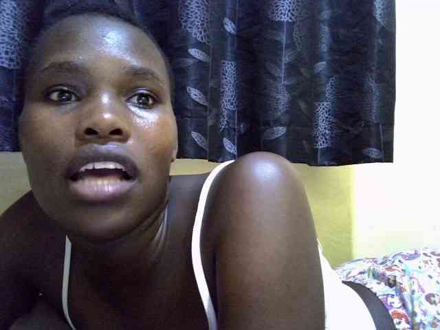 Sexxy-brianna webcam