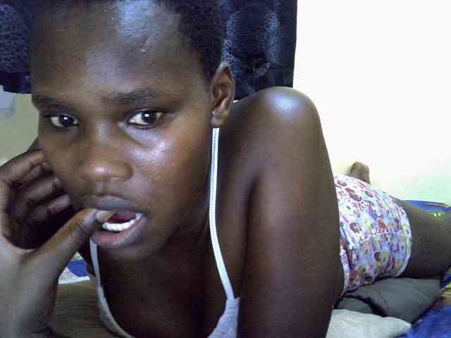 Sexxy-brianna webcam