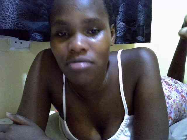 Sexxy-brianna webcam
