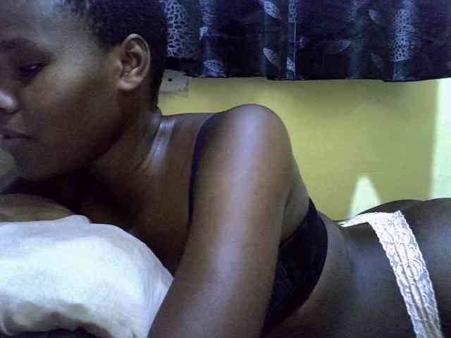 Sexxy-brianna webcam