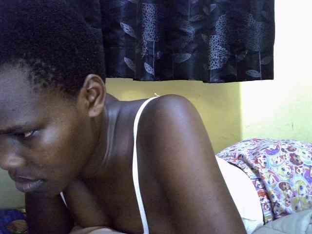 Sexxy-brianna webcam