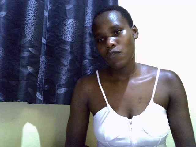 Sexxy-brianna webcam