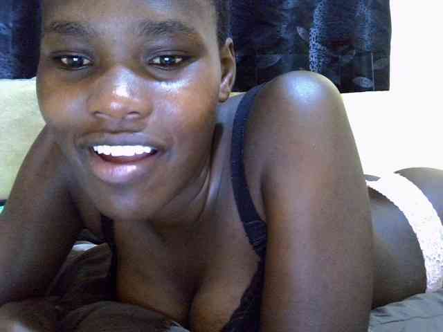 Sexxy-brianna webcam