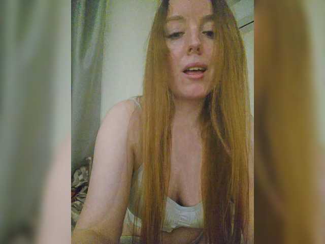 FeliciaMiler live cam on BongaCams