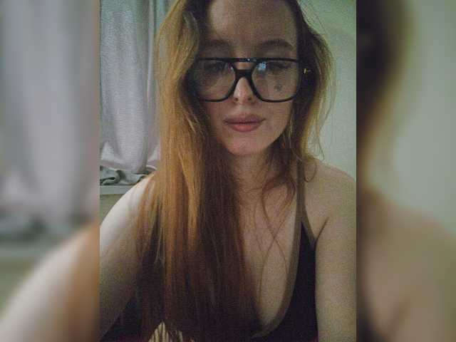 FeliciaMiler live cam on BongaCams