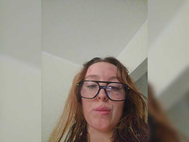 FeliciaMiler live cam on BongaCams
