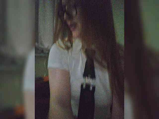 FeliciaMiler webcam