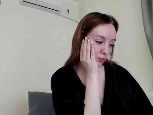 FeliciaMiler webcam