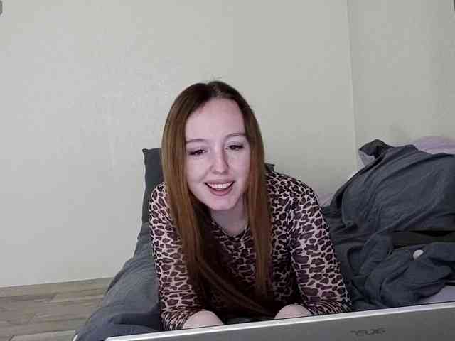FeliciaMiler webcam