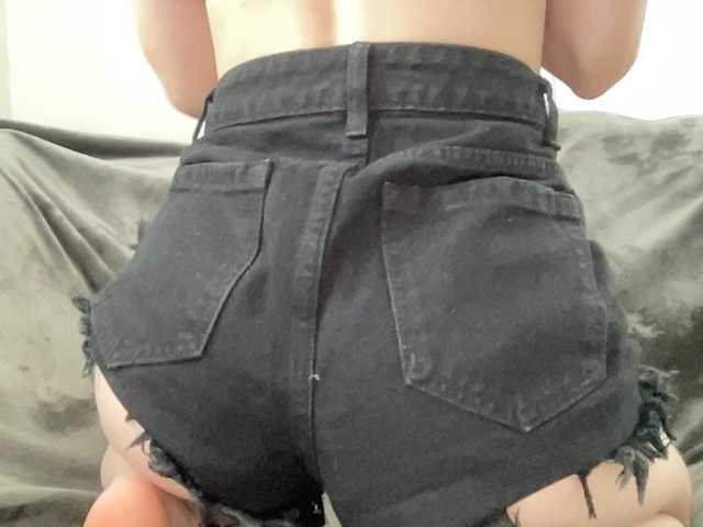 Sofilisulyy live cam on BongaCams