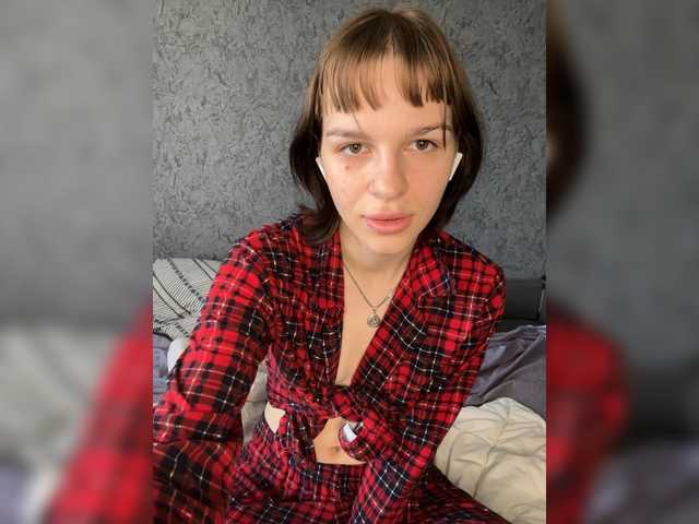 avelixxkaa live cam on BongaCams