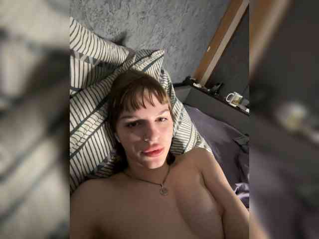 avelixxkaa webcam