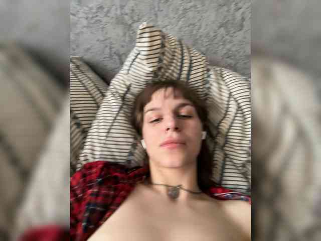 avelixxkaa webcam