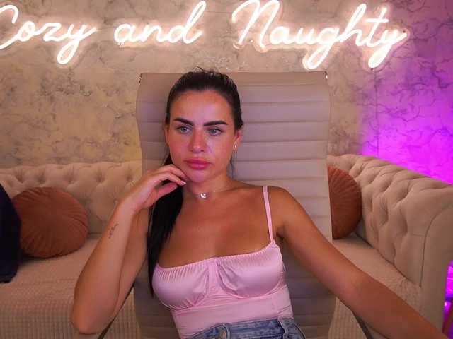 WildPantherX live cam on BongaCams