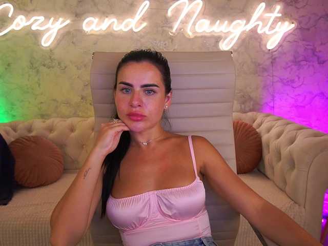 WildPantherX live cam on BongaCams