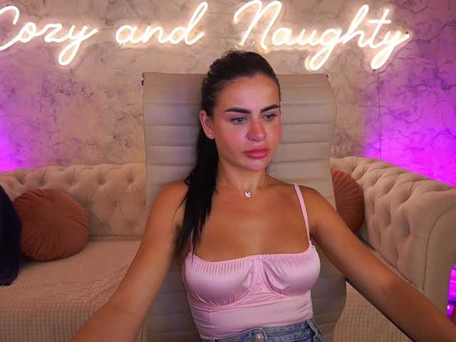 WildPantherX live cam on BongaCams