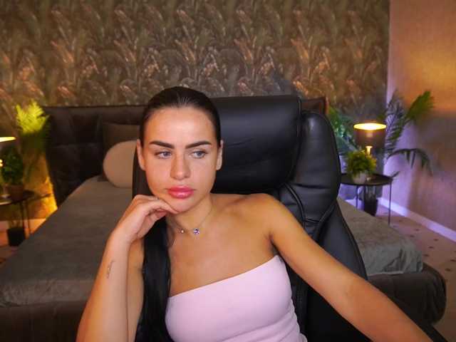 WildPantherX live cam on BongaCams