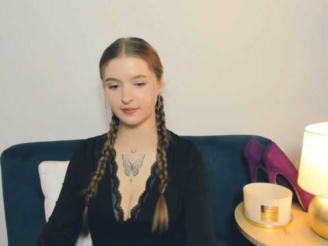 MargaretSecret live cam on BongaCams