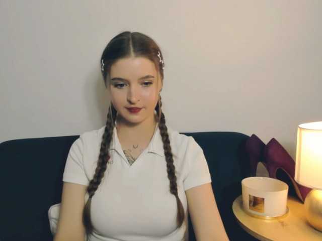 MargaretSecret live cam on BongaCams