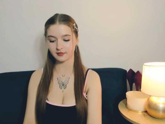MargaretSecret live cam on BongaCams