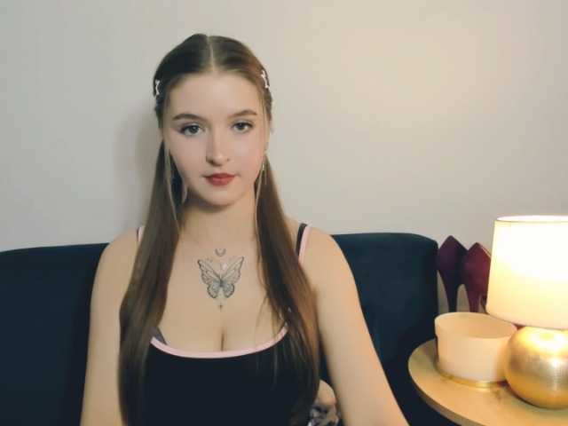 MargaretSecret live cam on BongaCams
