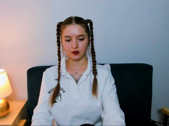 MargaretSecret live cam on BongaCams