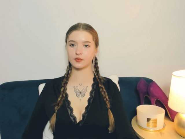 MargaretSecret live cam on BongaCams