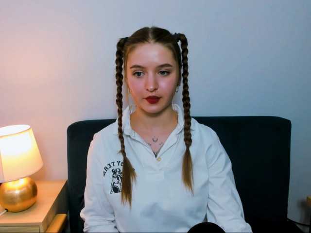 MargaretSecret live cam on BongaCams