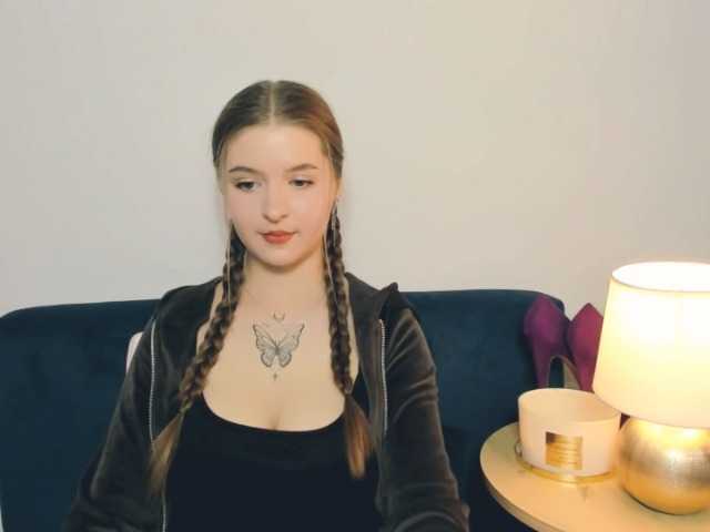MargaretSecret live cam on BongaCams