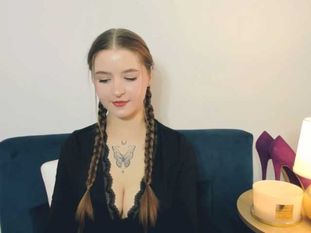 MargaretSecret live cam on BongaCams