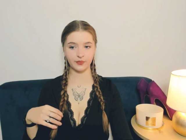 MargaretSecret live cam on BongaCams