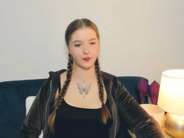 MargaretSecret live cam on BongaCams