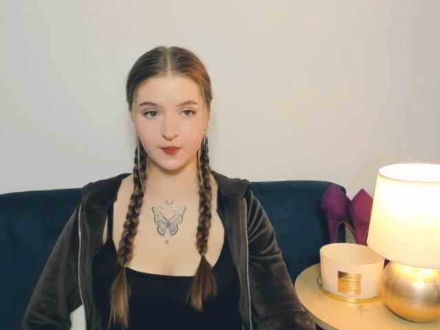 MargaretSecret live cam on BongaCams