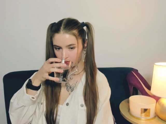 MargaretSecret live cam on BongaCams