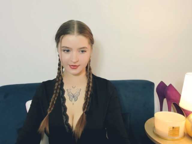 MargaretSecret live cam on BongaCams