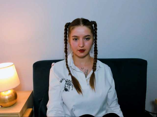 MargaretSecret live cam on BongaCams