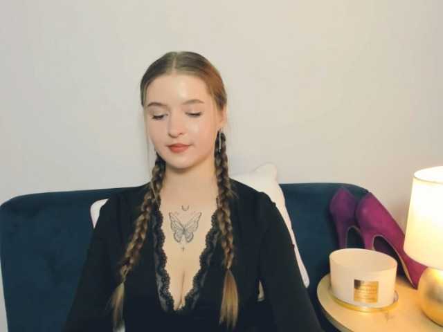 MargaretSecret live cam on BongaCams
