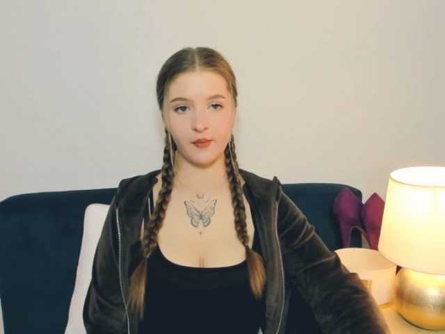 MargaretSecret live cam on BongaCams