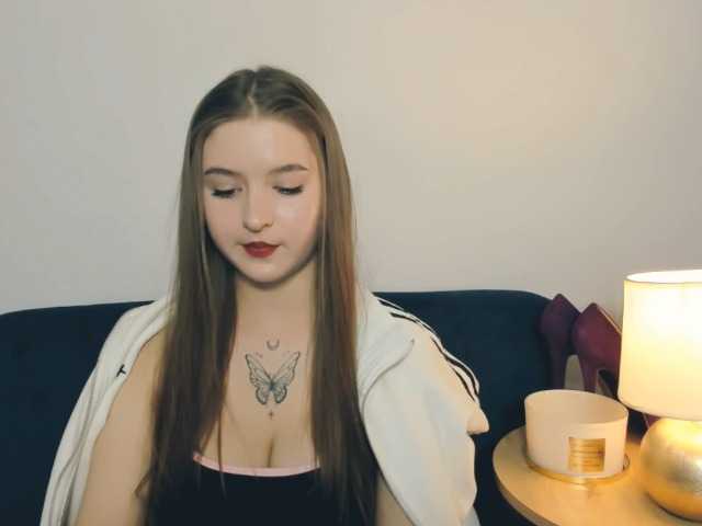 MargaretSecret live cam on BongaCams