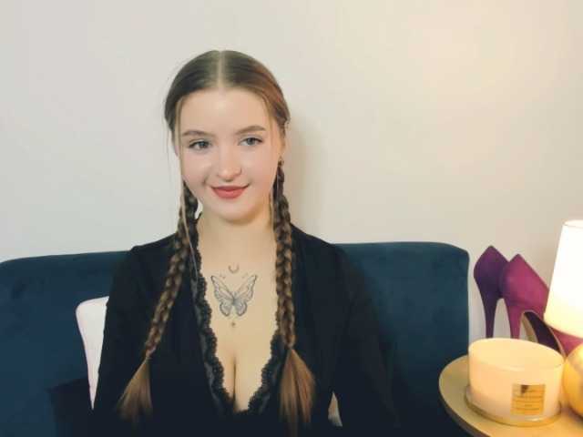 MargaretSecret live cam on BongaCams