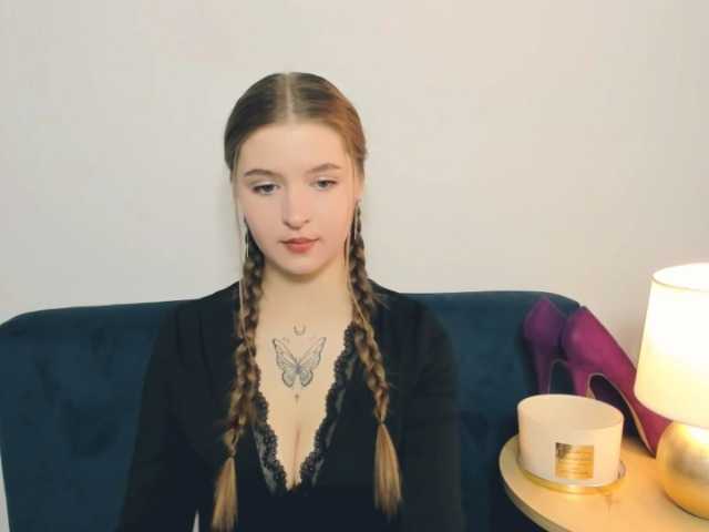 MargaretSecret live cam on BongaCams