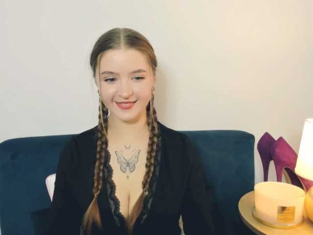 MargaretSecret live cam on BongaCams