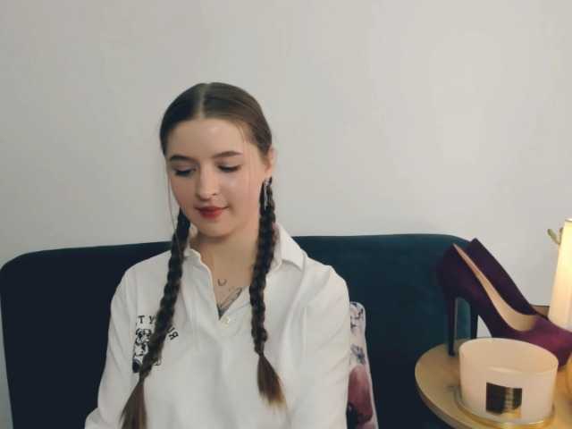 MargaretSecret live cam on BongaCams