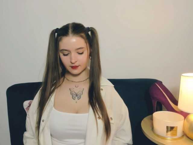 MargaretSecret live cam on BongaCams