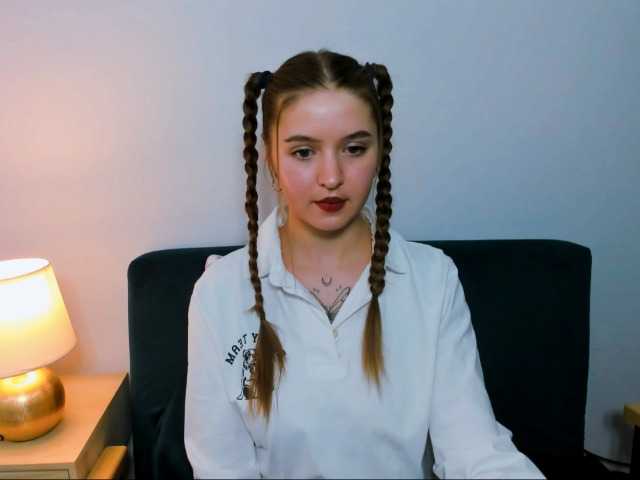 MargaretSecret live cam on BongaCams