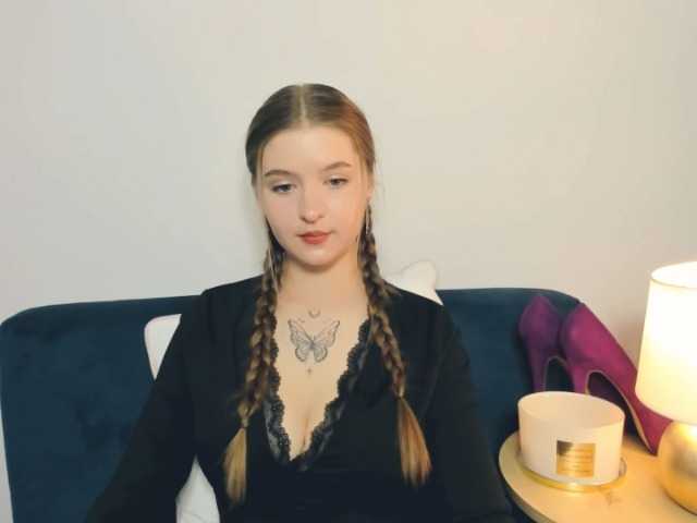 MargaretSecret live cam on BongaCams
