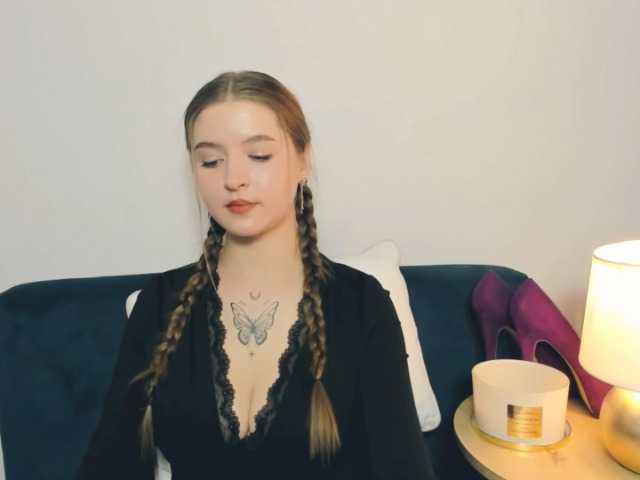 MargaretSecret live cam on BongaCams