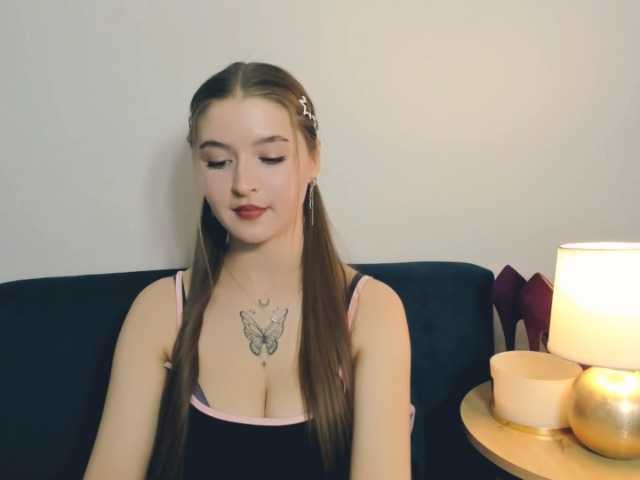 MargaretSecret live cam on BongaCams