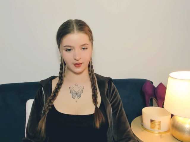 MargaretSecret live cam on BongaCams